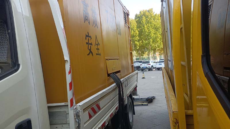 横栏镇如何判断柴油发电机组和UPS电源的切换时间是否符合要求？